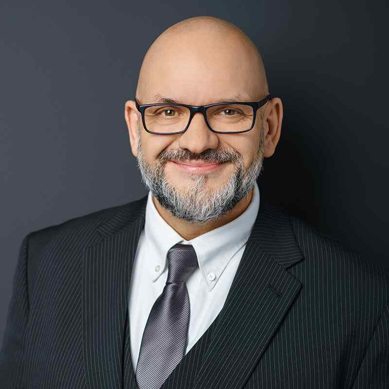 https://semioffendi.com/wp-content/uploads/2019/10/image_team_07.jpg